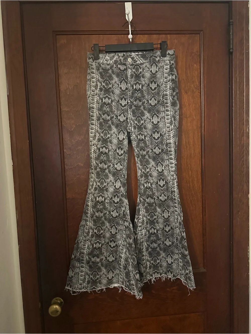 Free People Just Float On snakeskin bell bottom pants 27